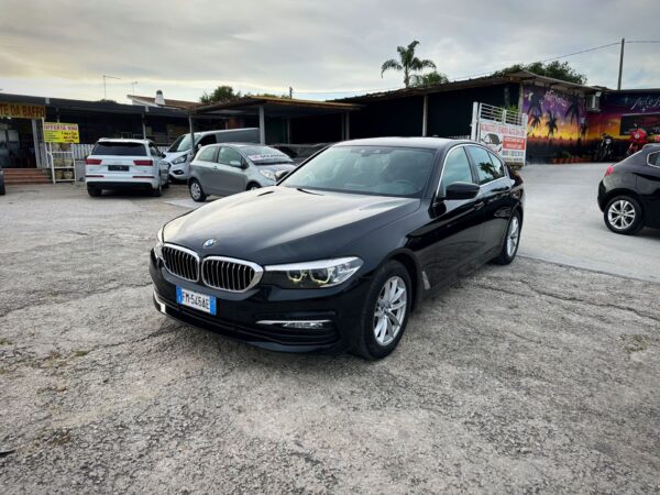 BMW 520D Luxury - immagine 12