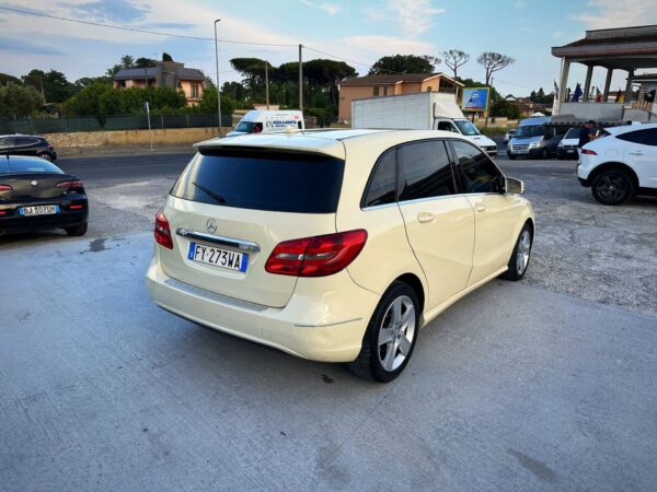 Mercedes B180 CDI - immagine 8