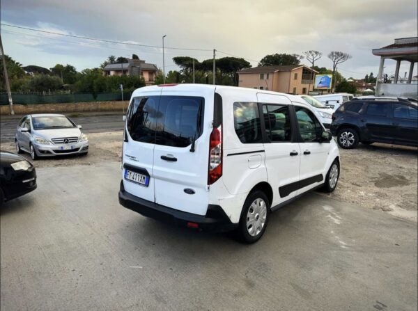 Ford Transit Connect - immagine 9