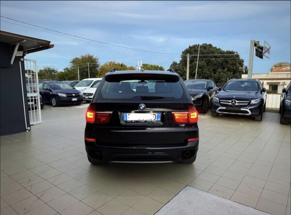 BMW X5 - immagine 4