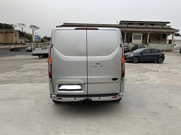 Ford Transit Custom 5 Posti - immagine 6